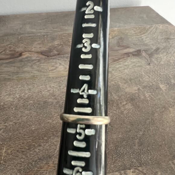 🍭6/$30 Adjustable dainty enamel purple pansy ring on gold tone band - size 4.75 - Picture 7 of 7